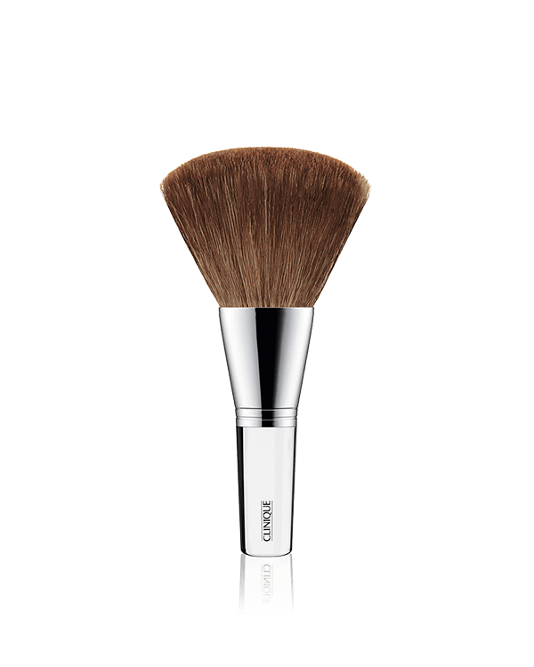 Bronzer/Blender Brush, The best way to apply bronzing powder &amp;#8211; loose, pressed and shimmering.